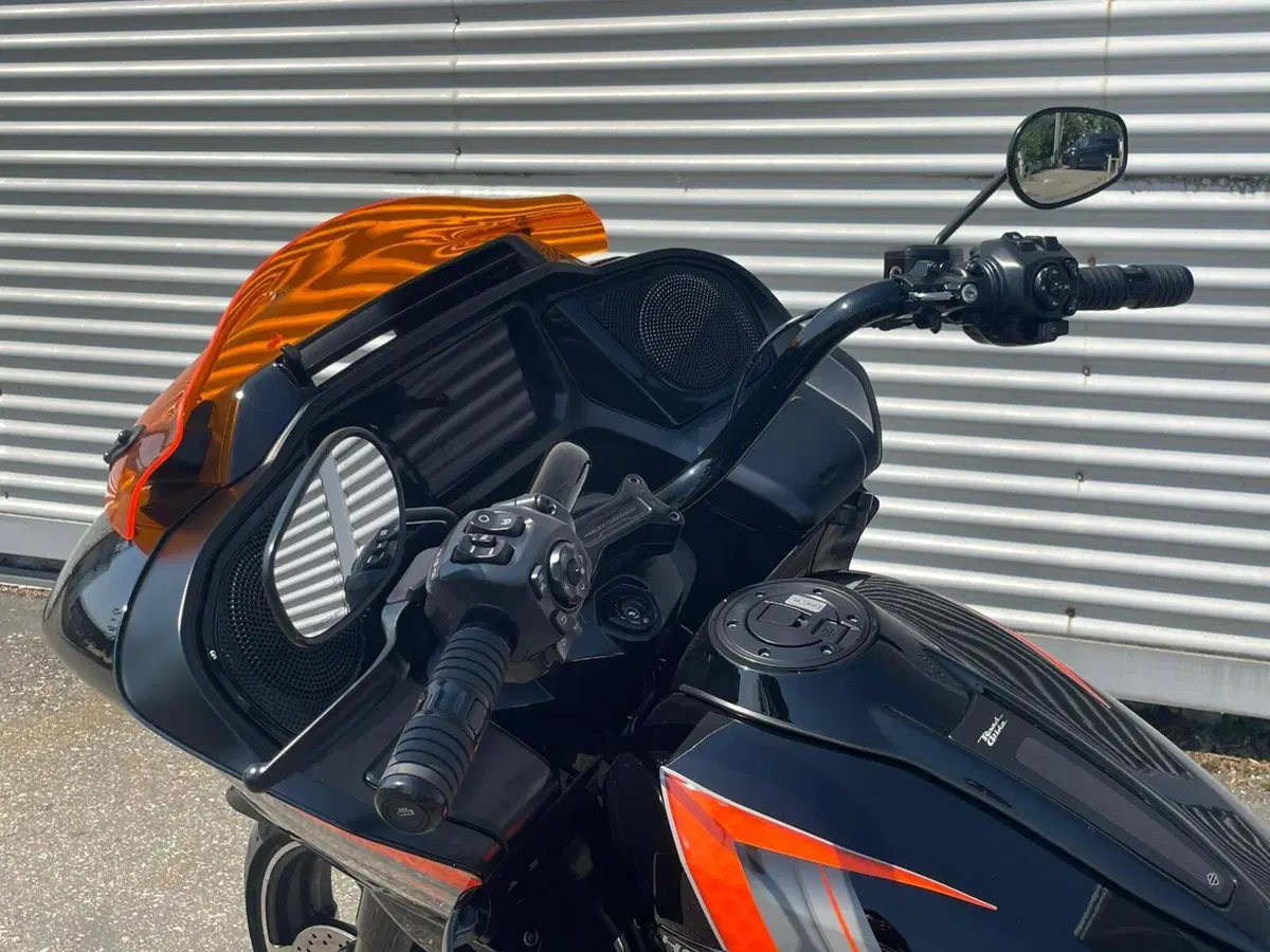 Harley-Davidson Road Glide (2024 - 26) (15)