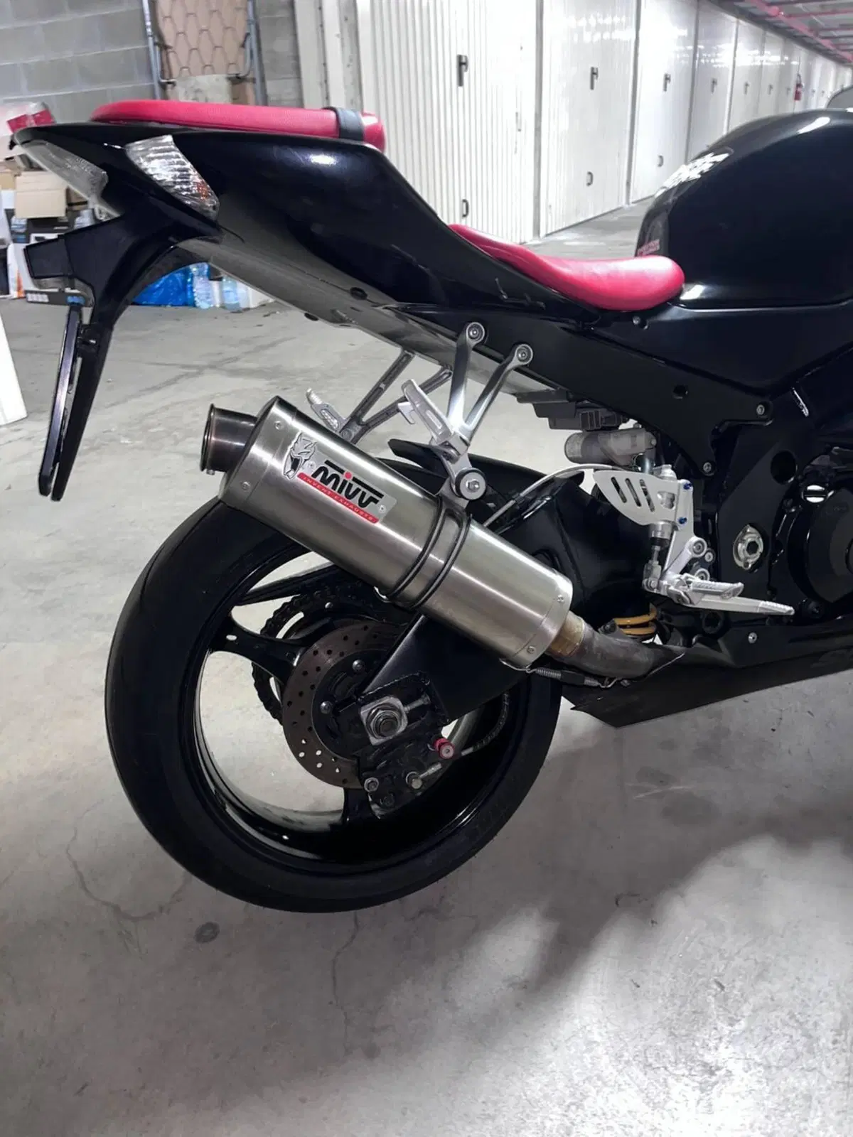 Suzuki GSX-R1000 (2005 - 06) (5)