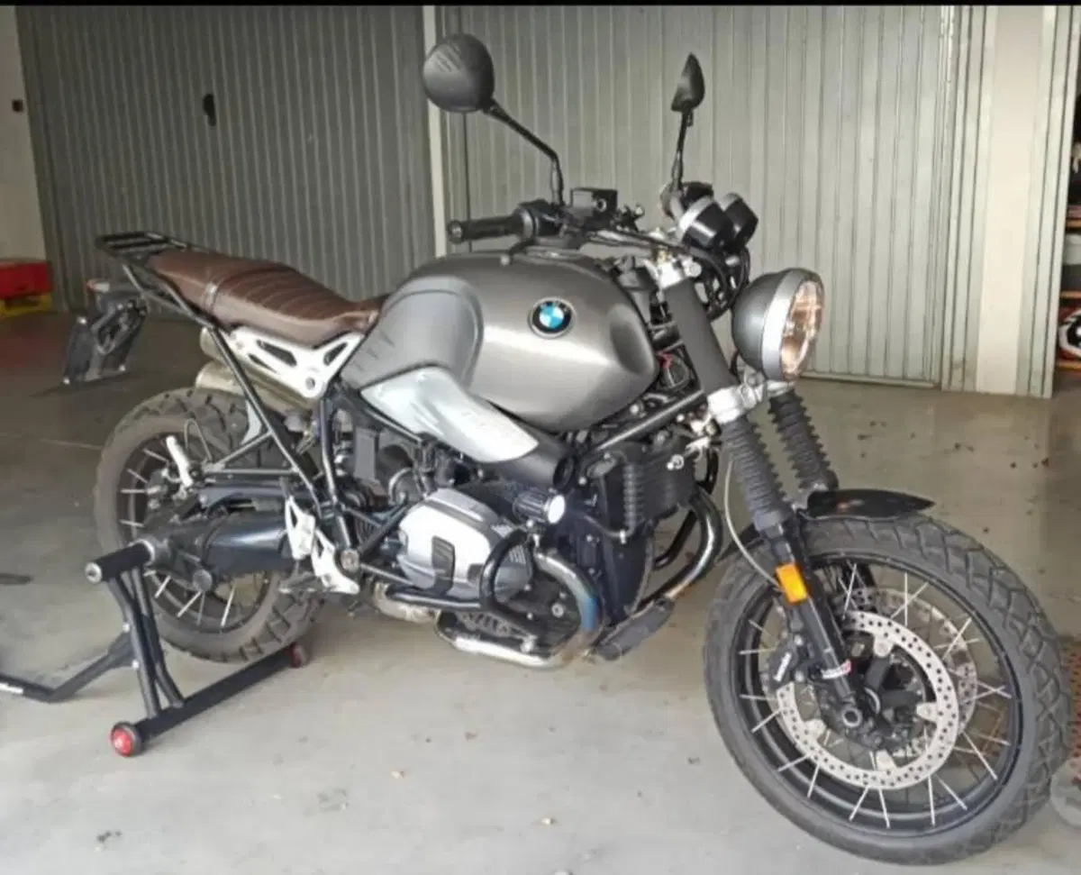 Bmw R nineT 1200 Scrambler (2016 - 20) (4)