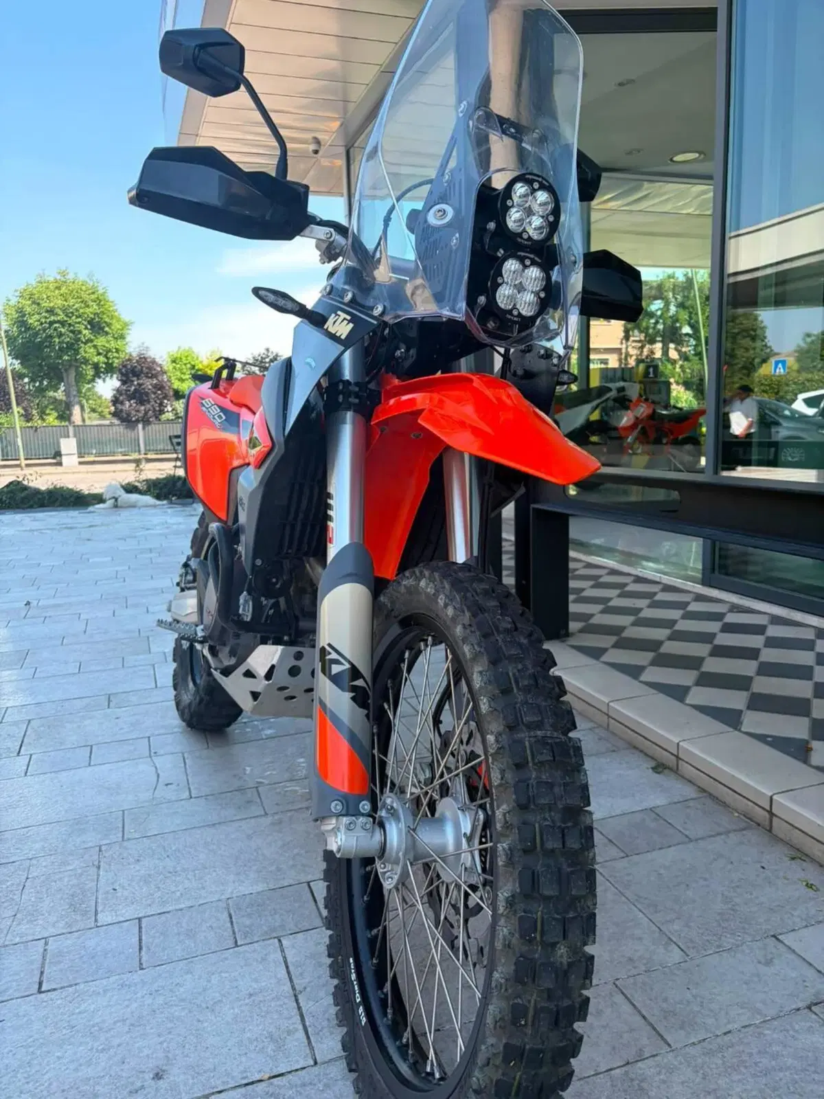 KTM 690 Enduro R (2022 - 25) (8)