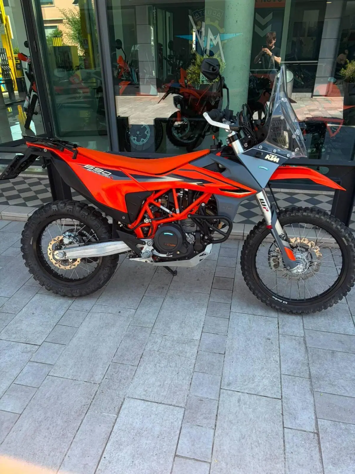 KTM 690 Enduro R (2022 - 25) (6)