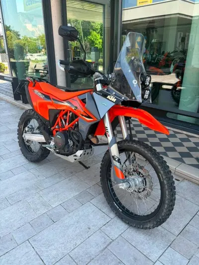 KTM 690 Enduro R (2022 - 25) usata