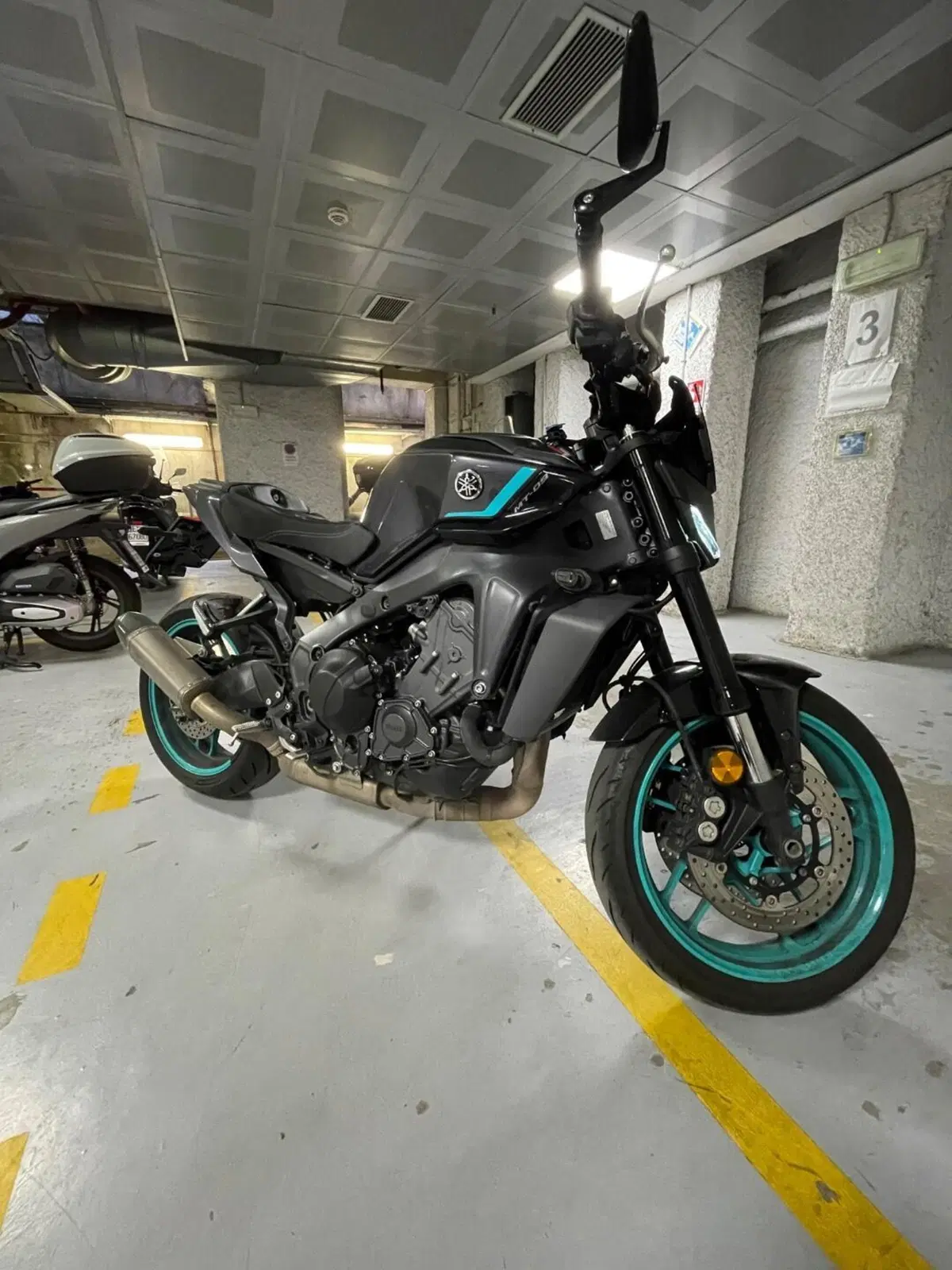 Yamaha MT-09 (2024 - 26) (4)
