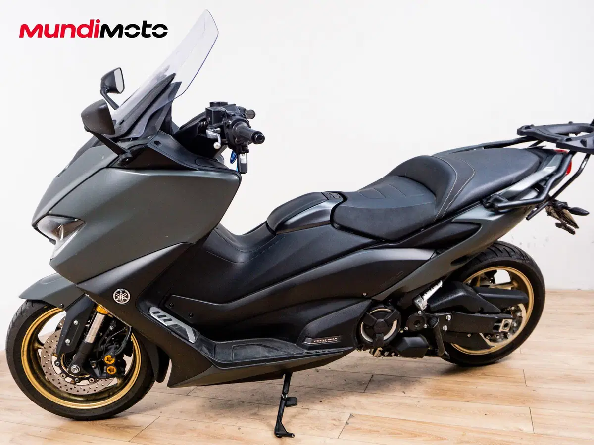 Yamaha T-Max 560 Tech Max (2020) (8)
