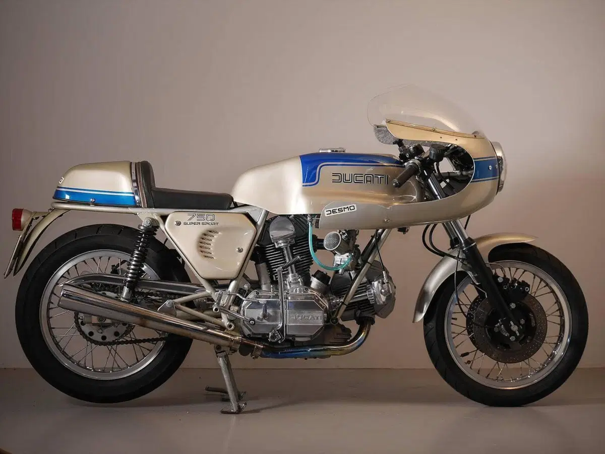 Ducati 750 ss (2)