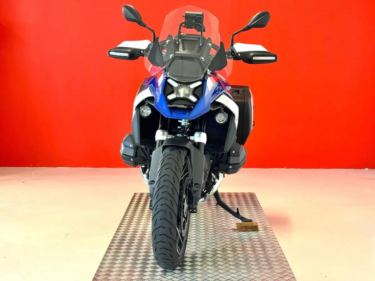 Bmw R 1300 GS Trophy (2023 - 26) (3)