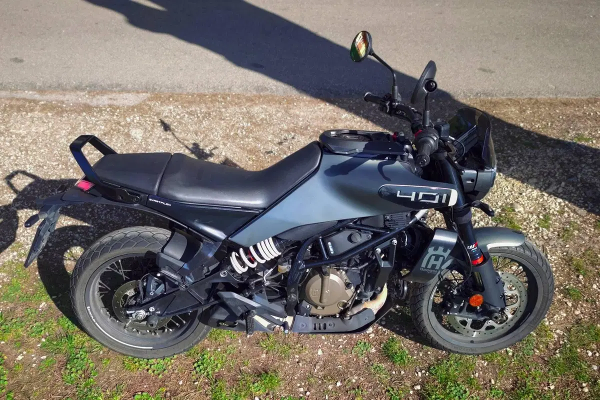 Husqvarna Svartpilen 401 (2024 - 26) (3)