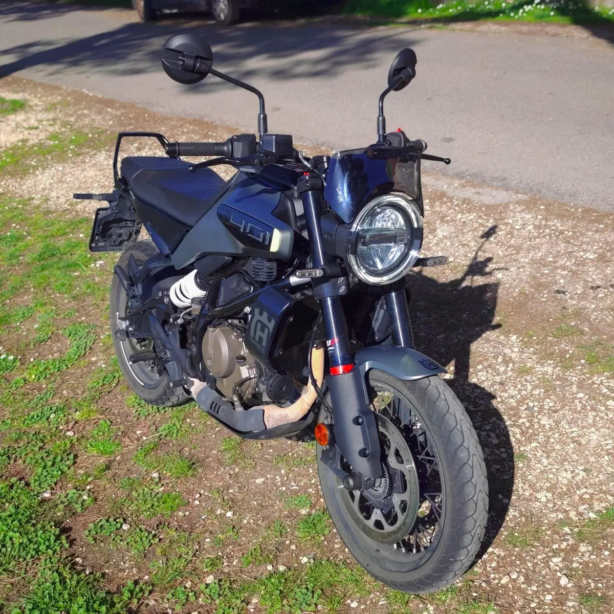 Husqvarna Svartpilen 401 (2024 - 26) (12)