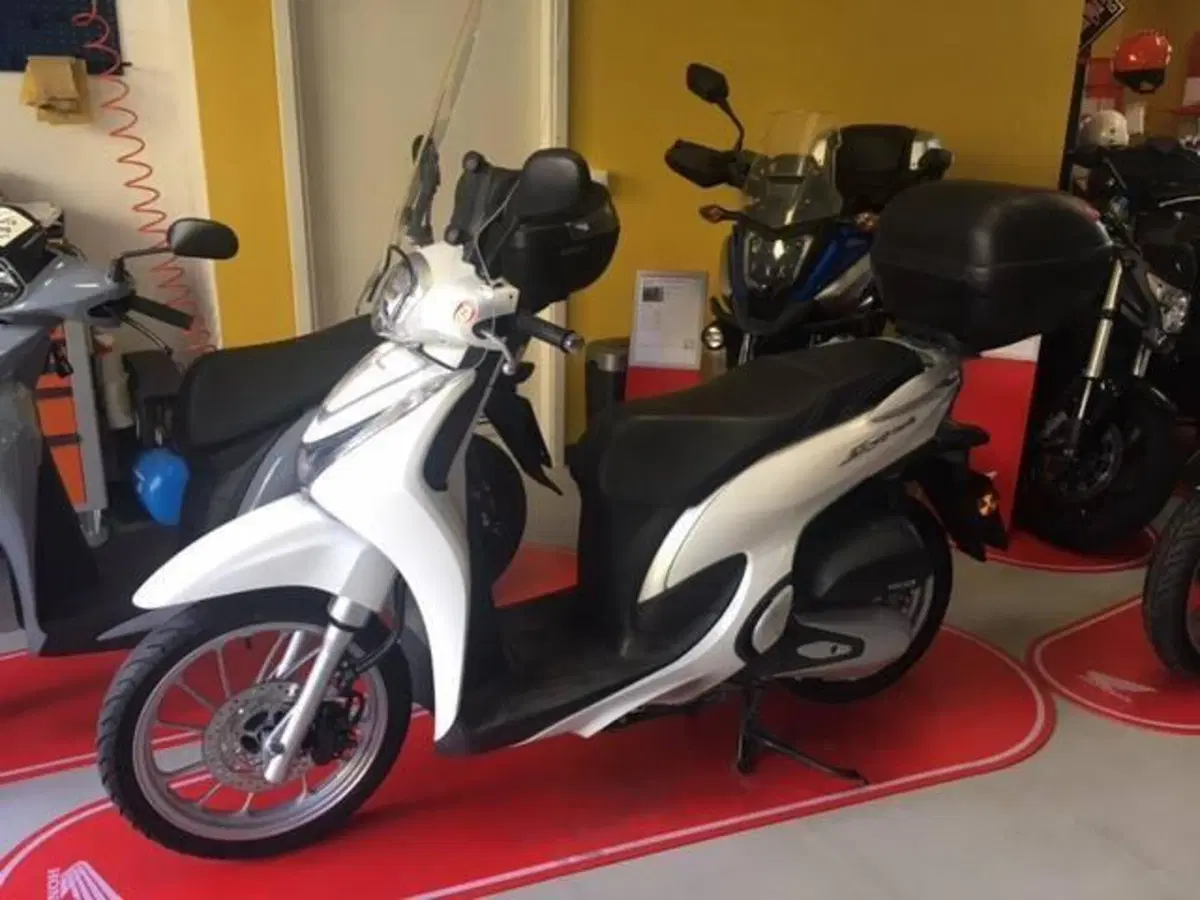 Honda SH 125 Mode (2021 - 23)