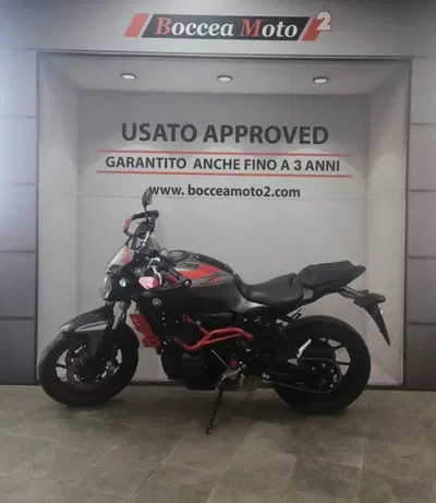 Yamaha MT-07 (2014 - 16) usata