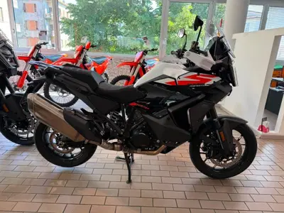 KTM 1390 Super Adventure S EVO (2026) usata