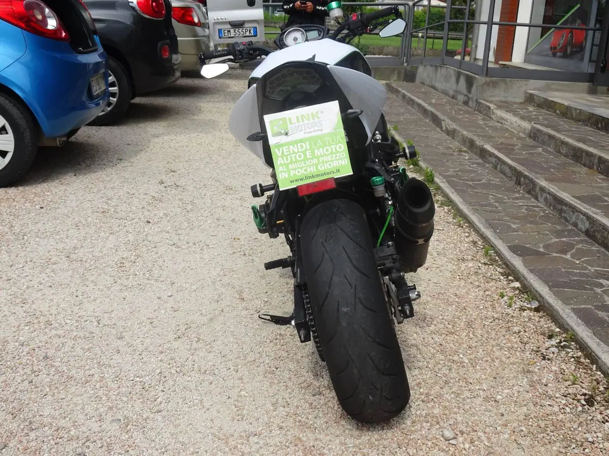 Kawasaki Z 750 ABS (2007 - 14) (4)