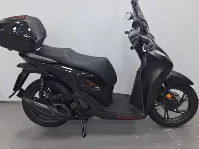 Honda SH 150i Sport (2024 - 25) usata
