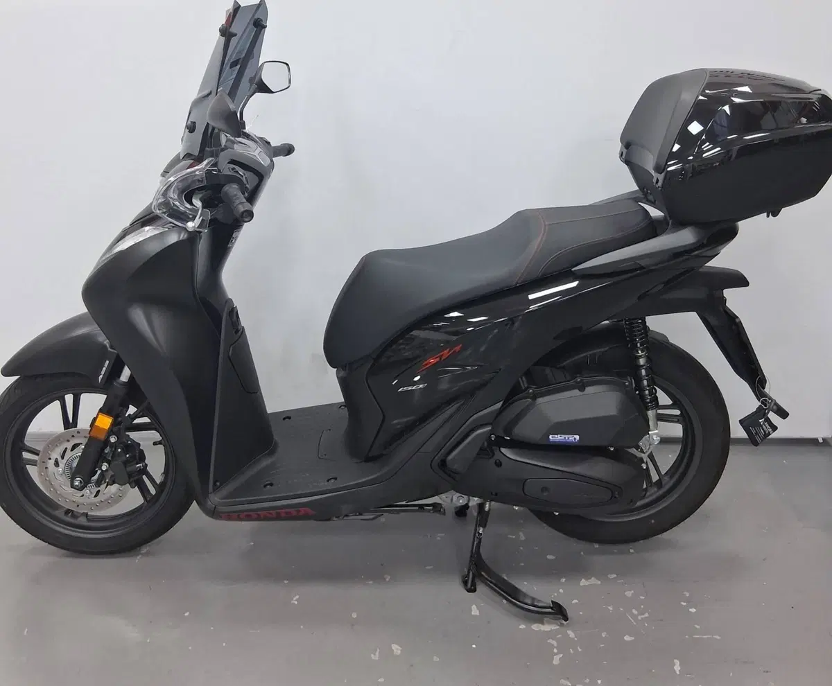 Honda SH 150i Sport (2024 - 25) (3)