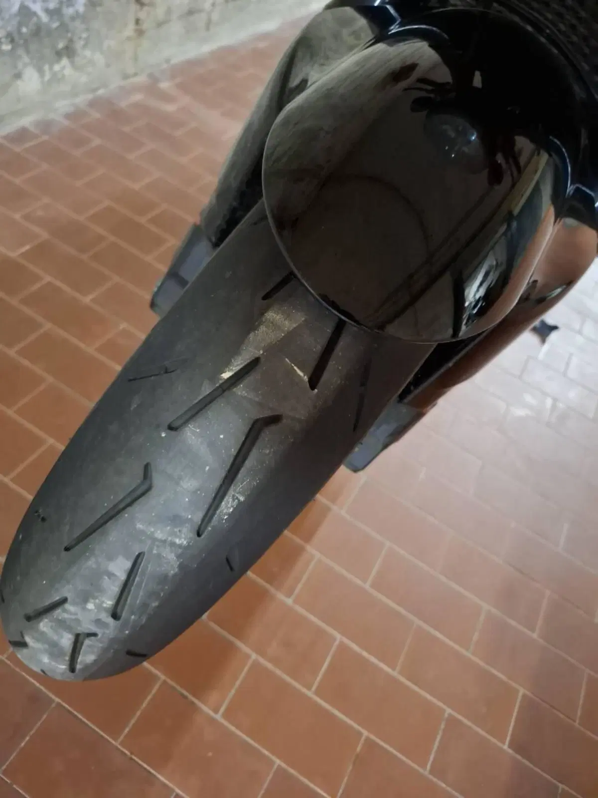 MV Agusta Brutale 990 R (2009 - 12) (5)