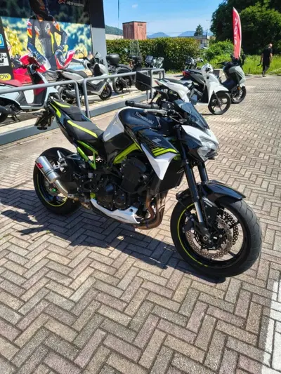 Kawasaki Z 900 (2021 - 24) usata