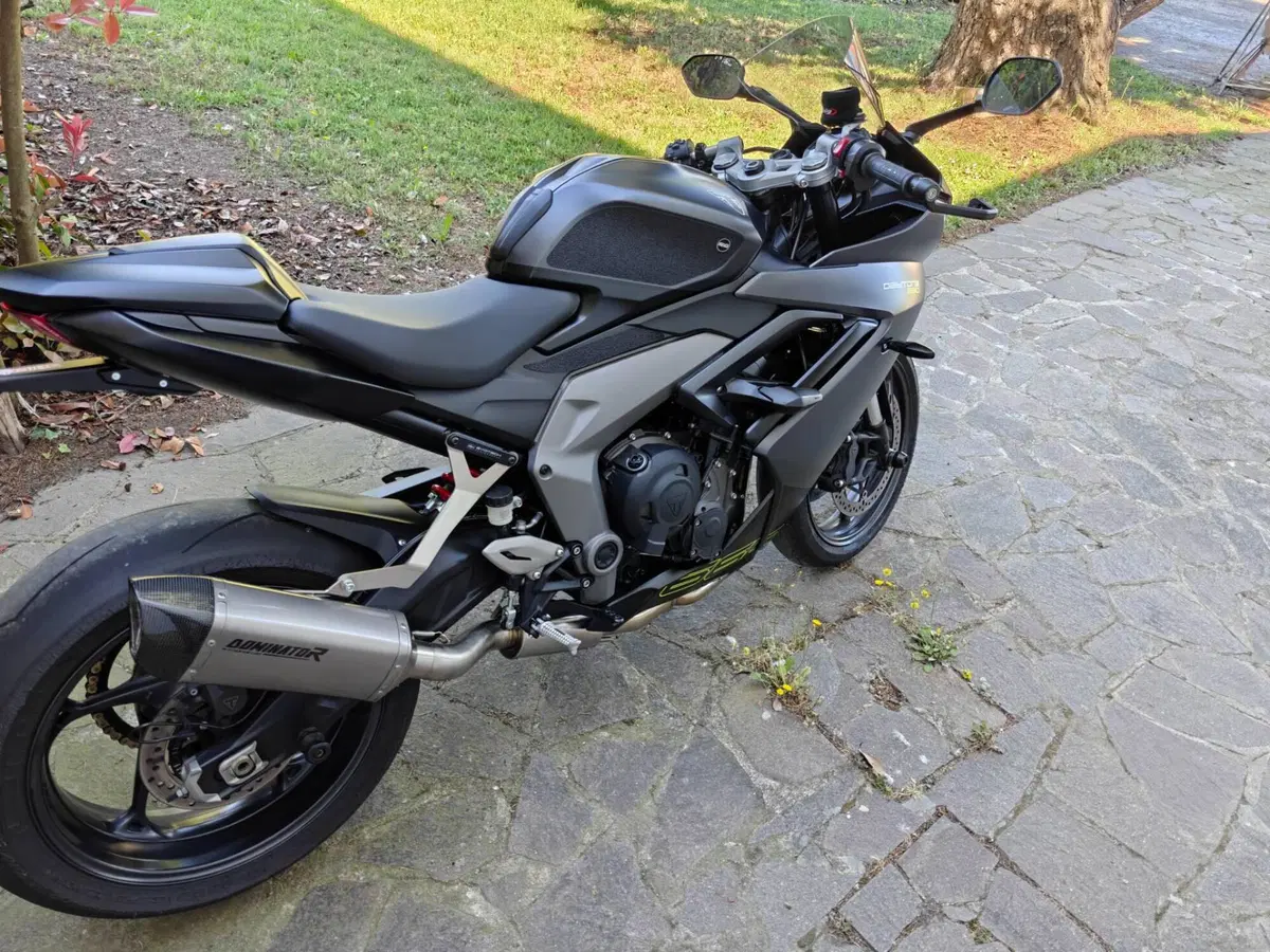 Triumph Daytona 660 (2024 - 26) (2)
