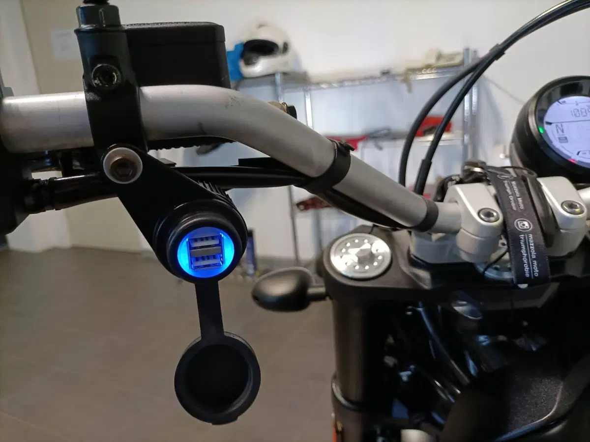 Ducati Scrambler 800 Icon Dark (2021 - 22) (6)