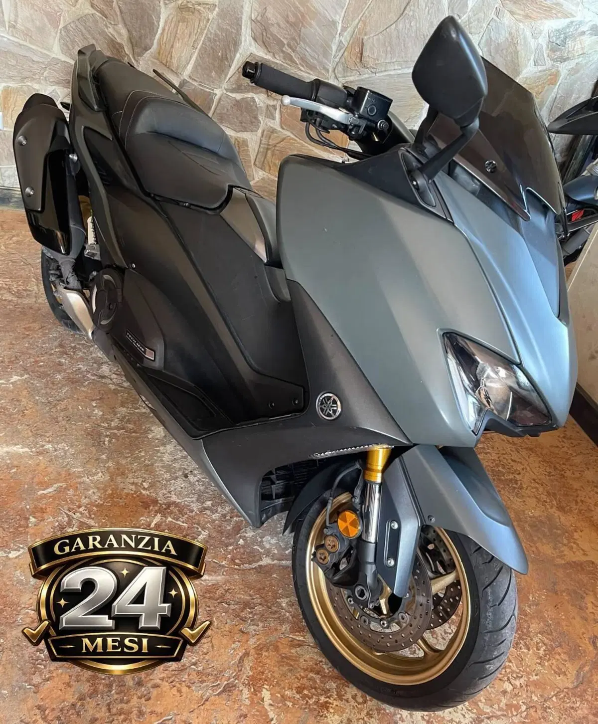 Yamaha T-Max 560 Tech Max (2021) (10)