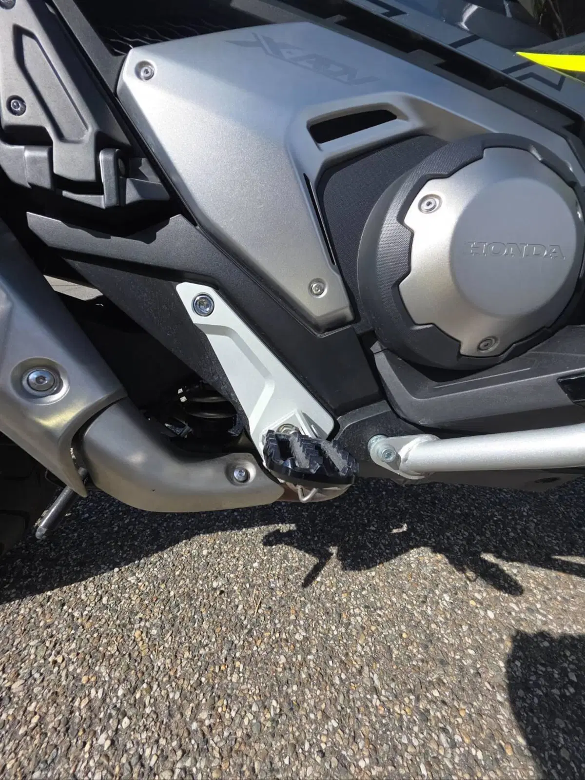 Honda X-ADV 750 DCT Gravel (2021 - 24) (2)