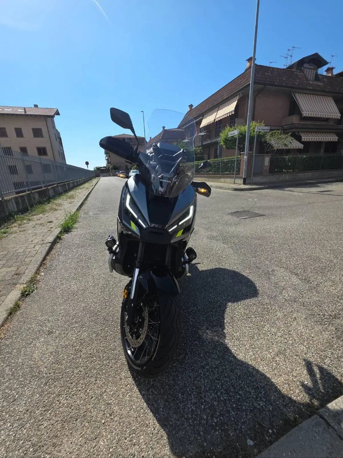 Honda X-ADV 750 DCT Gravel (2021 - 24) (4)