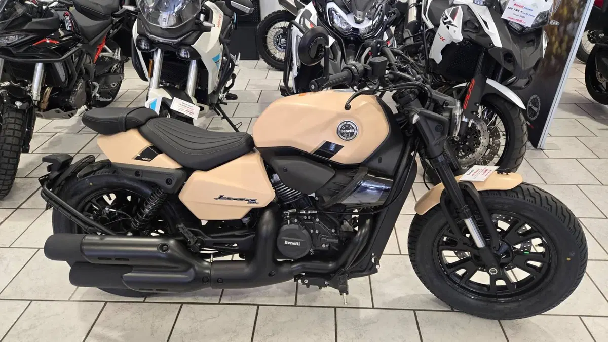 Benelli Leoncino 400 Bobber (2026) (5)