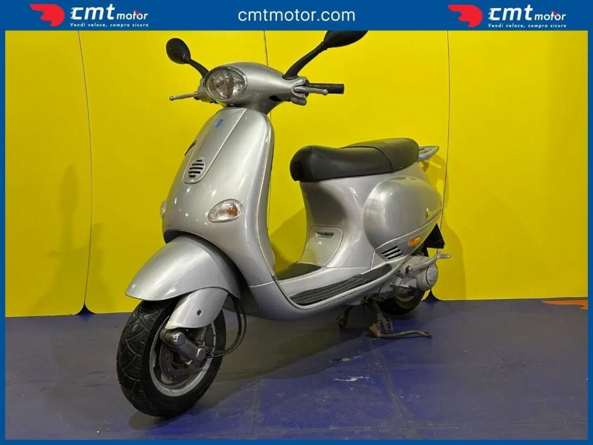 Vespa 150 ET4 (2002 - 04) (2)