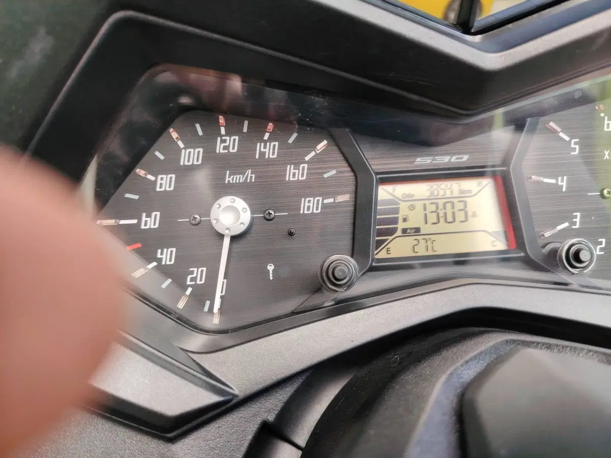 Yamaha T-Max 530 (2012 - 14) (4)