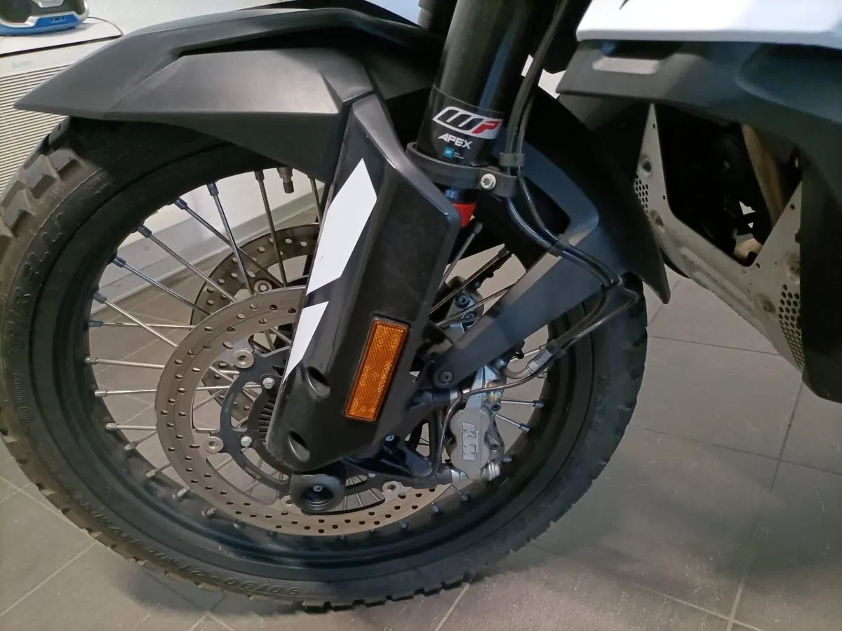 KTM 790 Adventure (2019 - 20) (8)