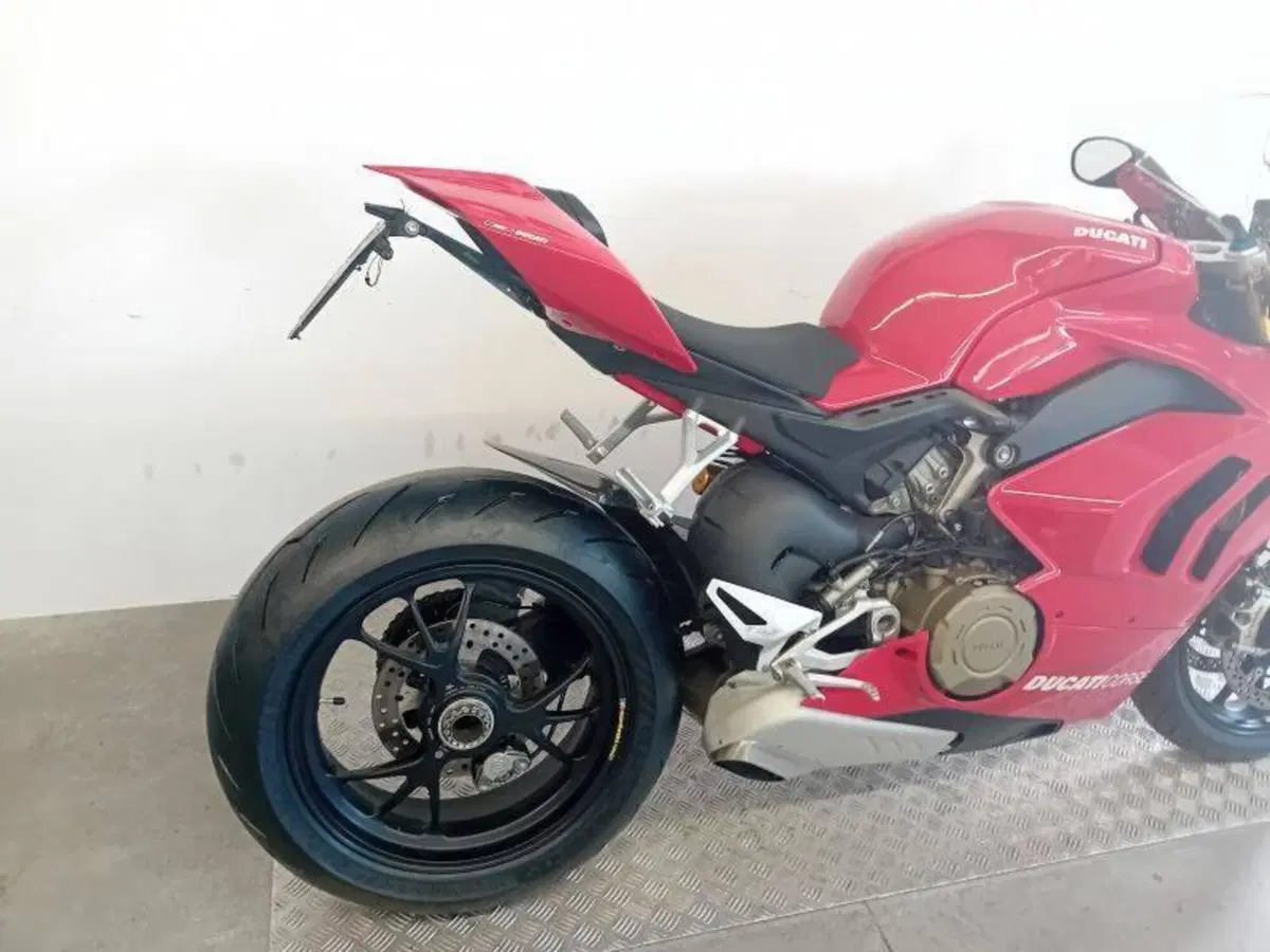 Ducati Panigale V4 S (2022 - 24) (6)
