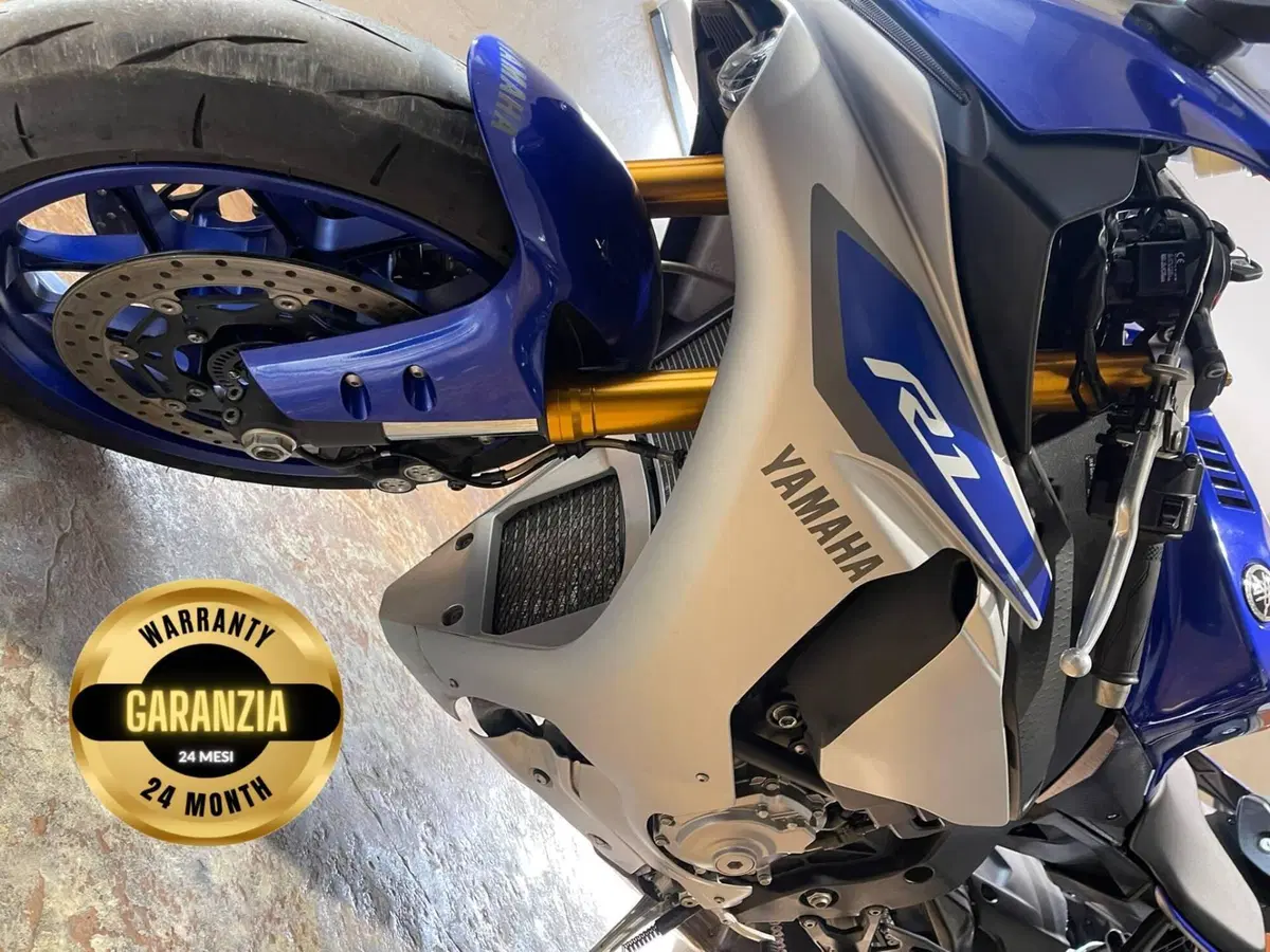 Yamaha YZF R1 (2015 - 16) (14)