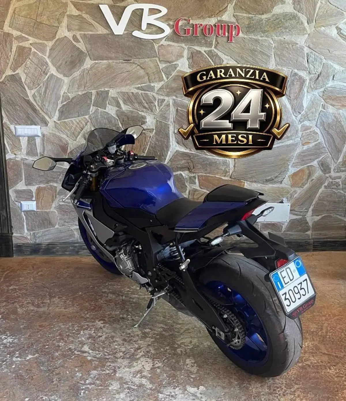 Yamaha YZF R1 (2015 - 16) (6)
