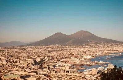 Napoli: il furto riesce, ma la fuga &egrave; un disastro