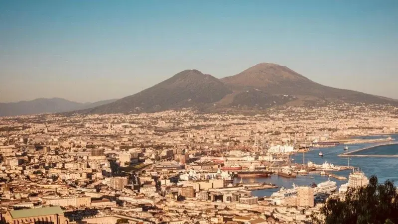 Napoli: il furto riesce, ma la fuga &egrave; un disastro