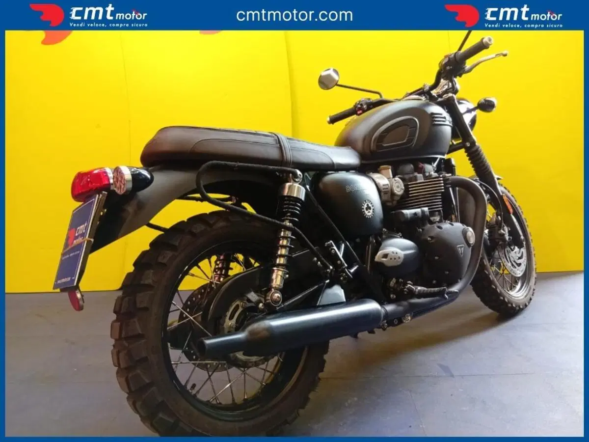 Triumph Bonneville T120 (2021 - 25) (4)