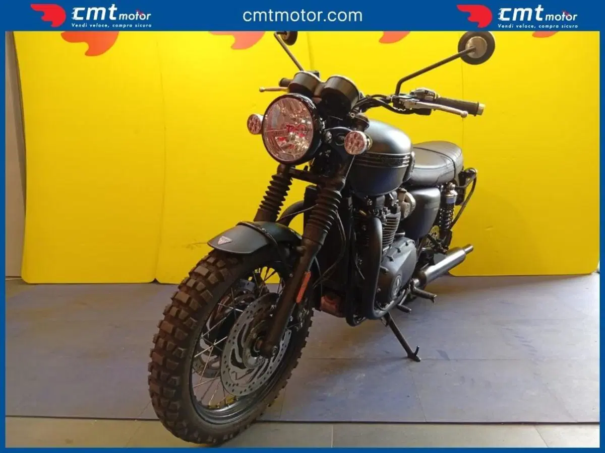 Triumph Bonneville T120 (2021 - 25) (11)