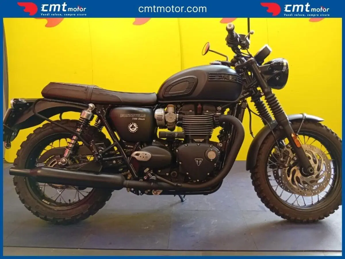 Triumph Bonneville T120 (2021 - 25) (12)