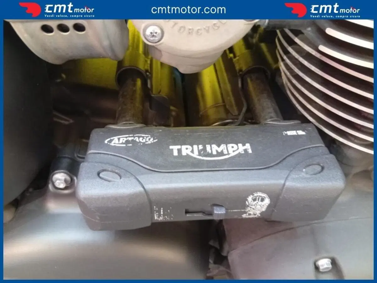 Triumph Bonneville T120 (2021 - 25) (14)