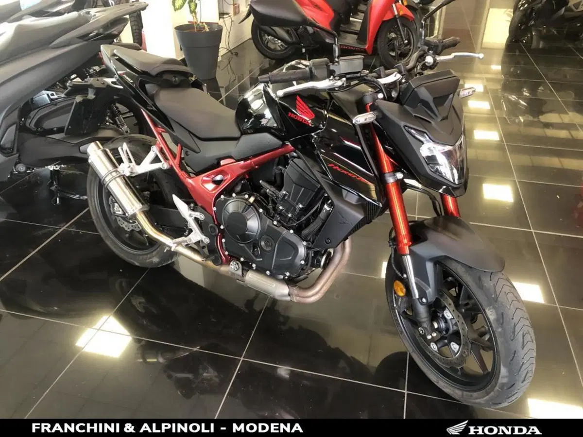 Honda CB 750 Hornet (2023 - 24) (6)