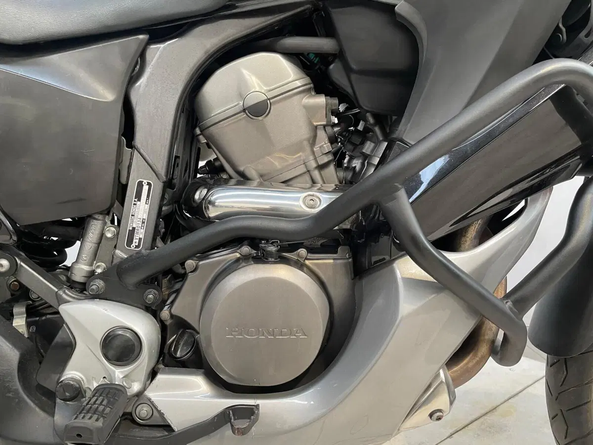 Honda Transalp XL 700 V (2007 - 2013) (6)
