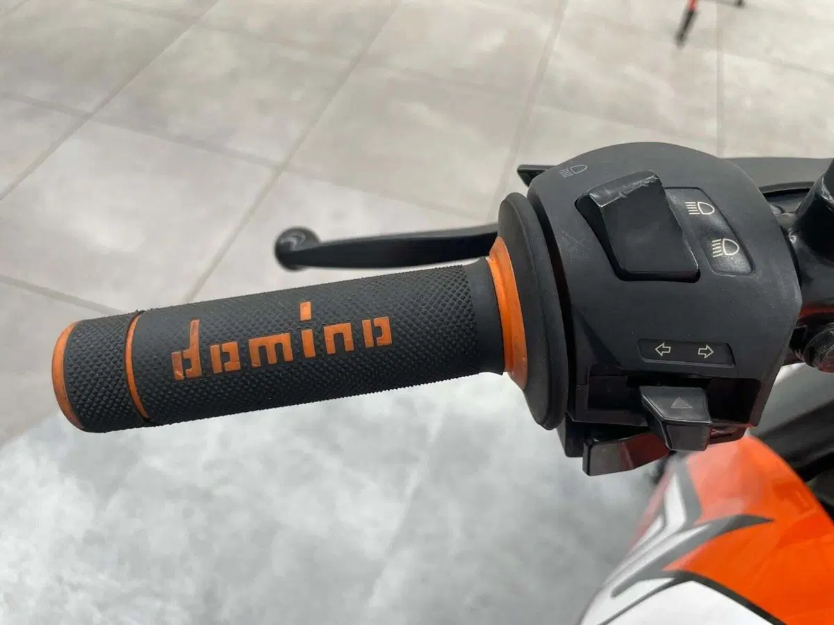 KTM 125 Duke (8)