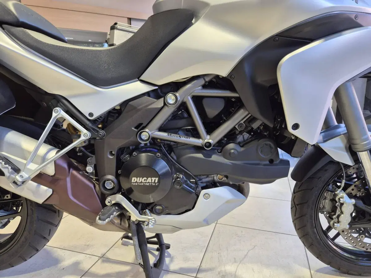 Ducati Multistrada 1200 S (2013 - 14) (12)