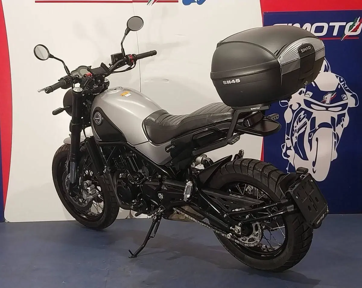 Benelli Leoncino 500 Trail ABS (2017 - 20) (5)