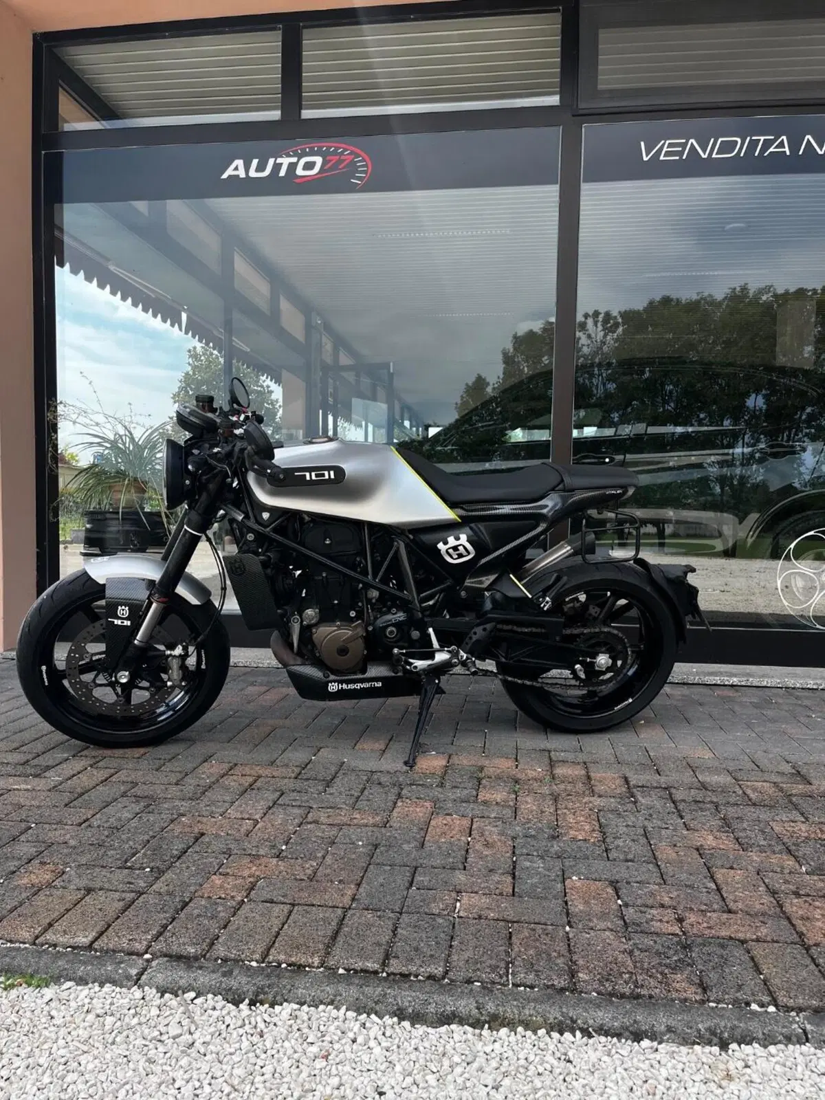 Husqvarna Vitpilen 701 (2018 - 19) (3)