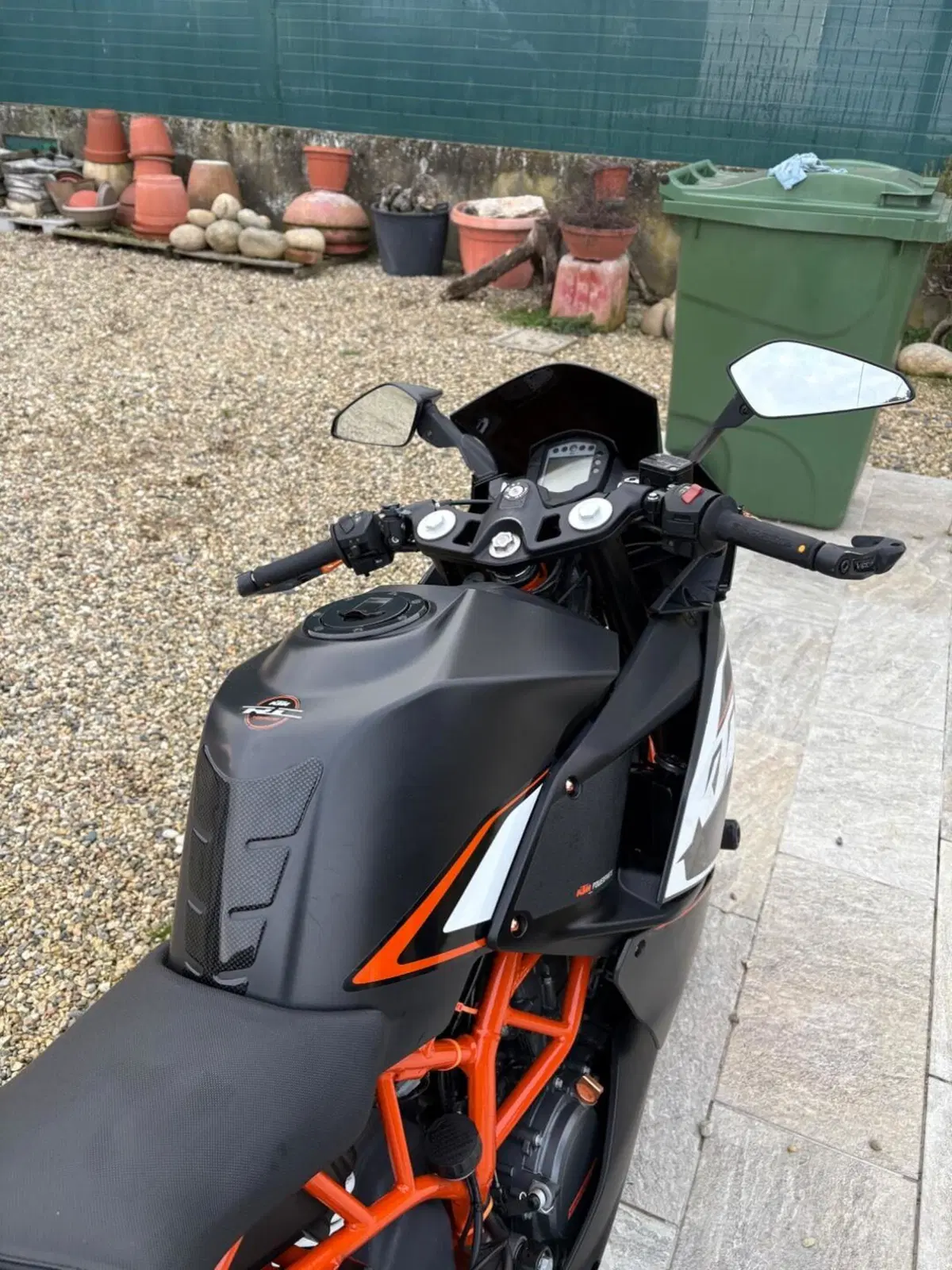 KTM RC 125 ABS (2015 - 16) (6)