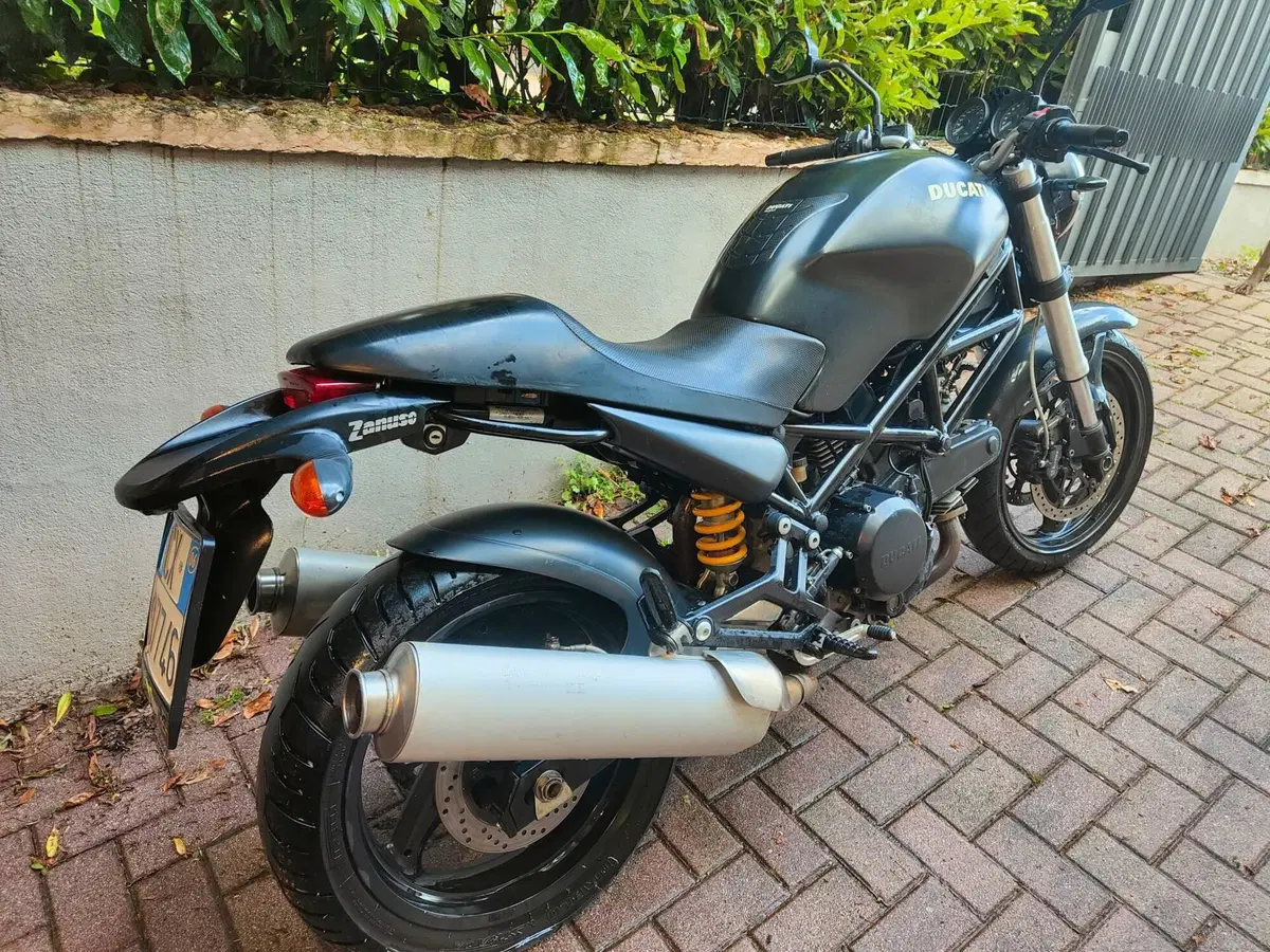 Ducati Monster 695 (2006 - 08) (2)