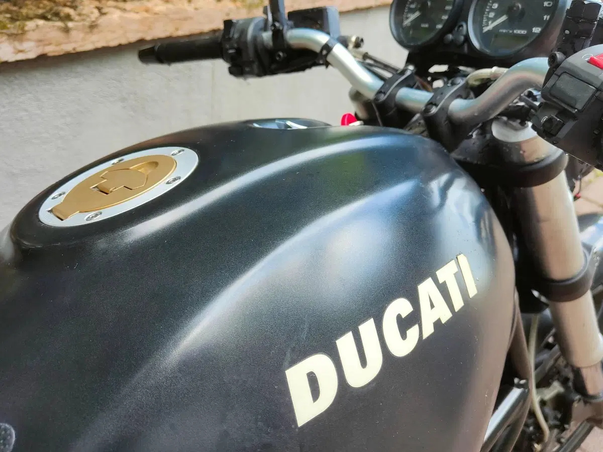 Ducati Monster 695 (2006 - 08) (10)