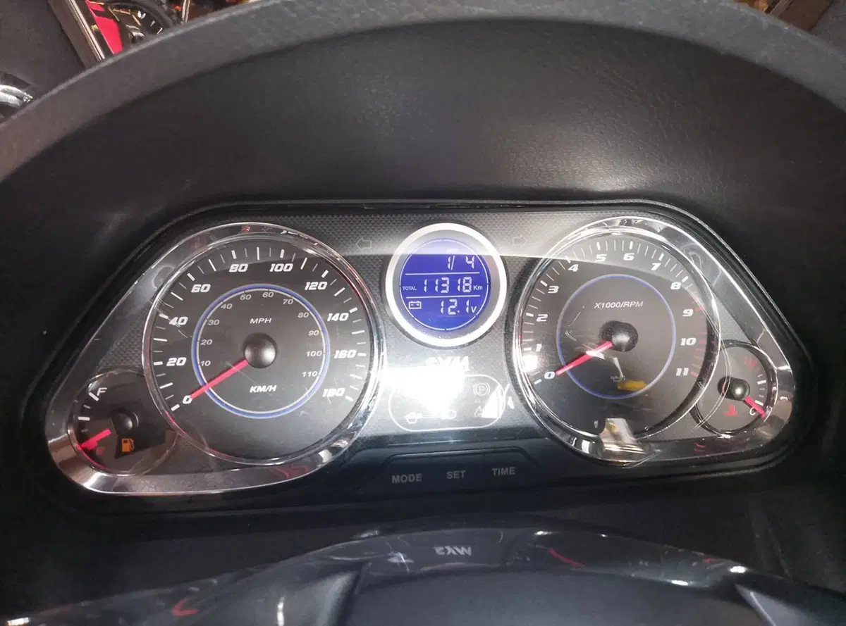 Sym Maxsym 400 i (2011 - 16) (9)