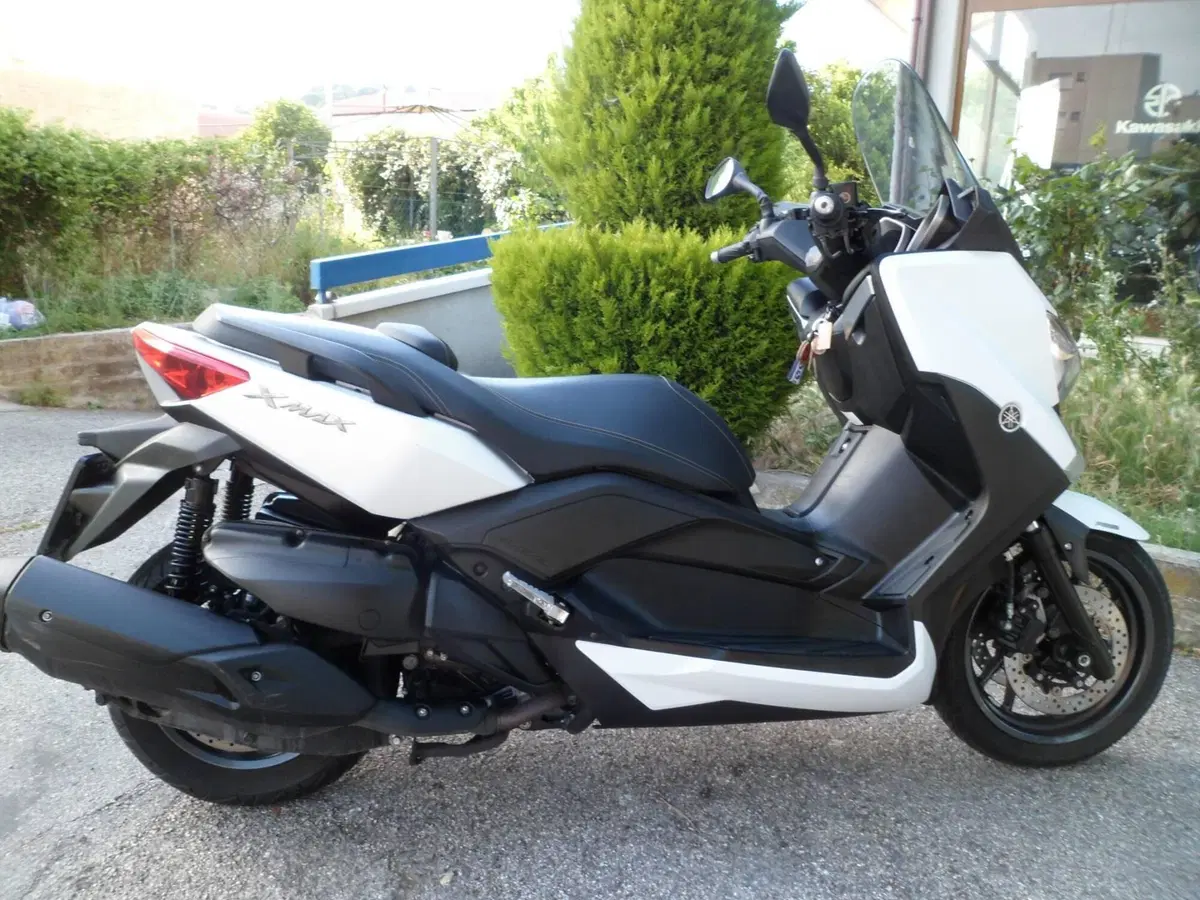Yamaha X-Max 400 ABS (2013 - 16)