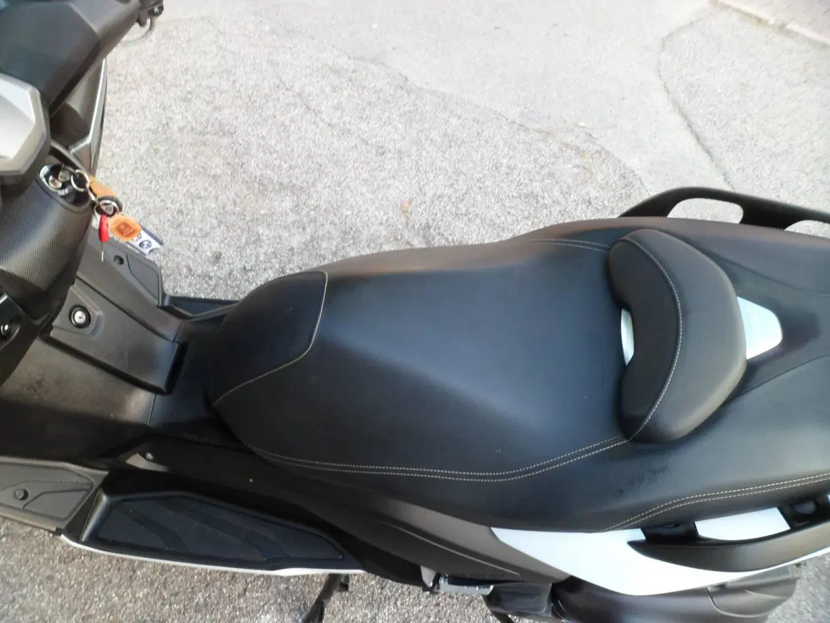 Yamaha X-Max 400 ABS (2013 - 16) (10)